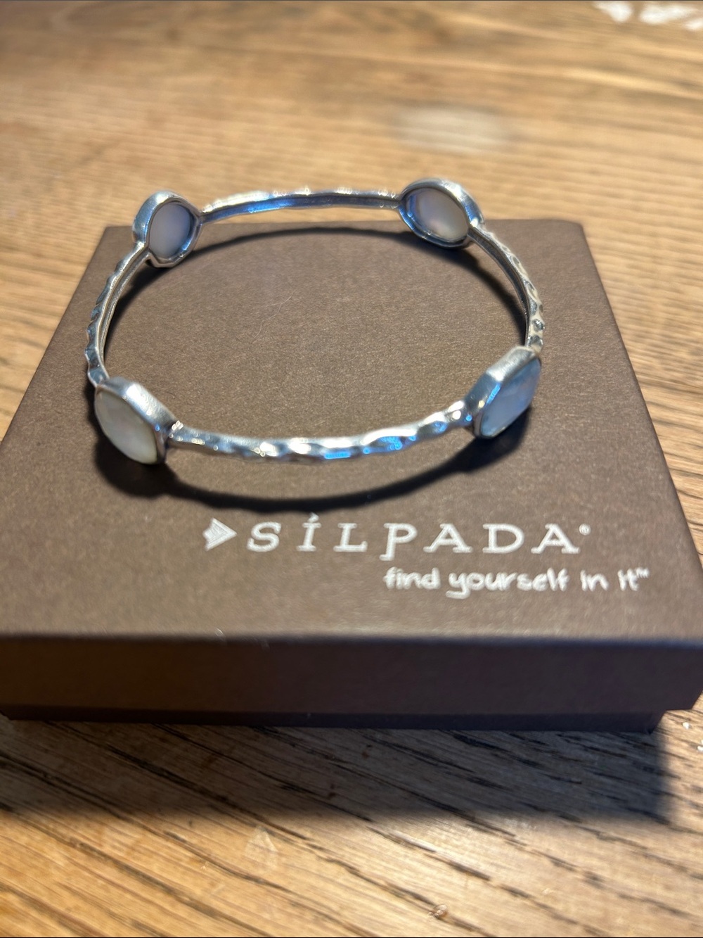 Silpada .925 Sterling Silver Mother-of-Pearl Accent Bangle Bracelet